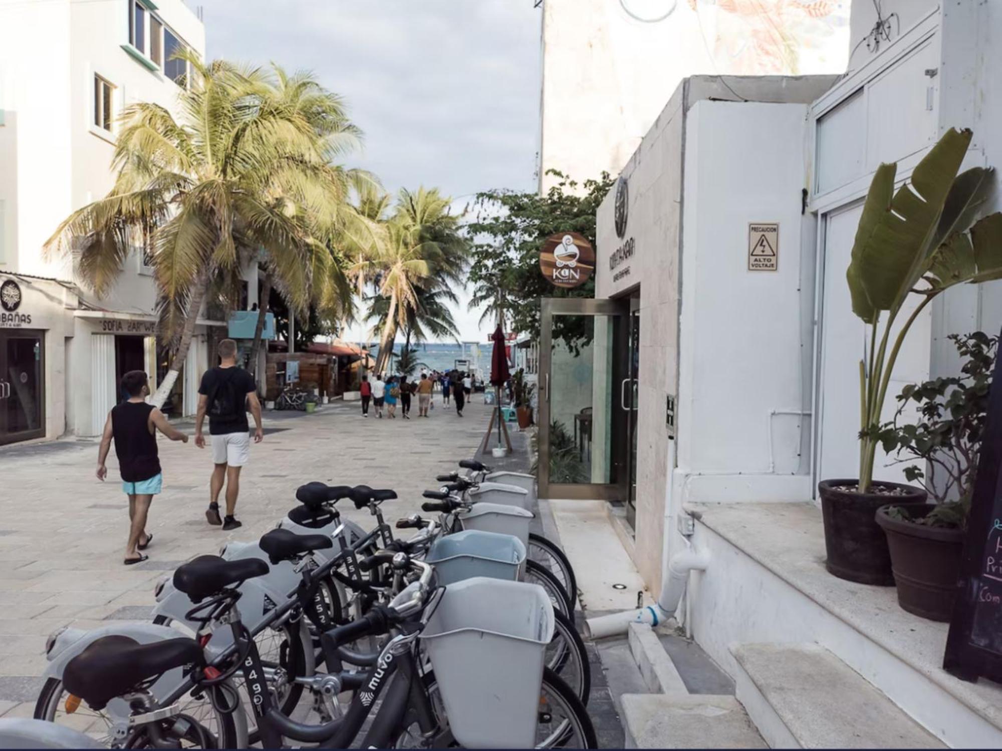 Hostal Del Mar Hotel Playa del Carmen Exterior photo